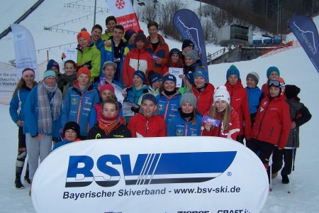 Sophie von Stein und Felix Juse siegten beim 4. Skiliga Bayern Schüler Riesenslalom Rennen