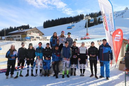 Skiliga Bayern Rennen trotz des fast nicht vorhandenen Winters durchgeführt