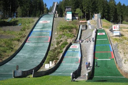 Saisonauftakt der DSV Skisprung – Jugendnationalmannschaften in der Erlebnisregion Ochsenkopf/Fichtelgebirge